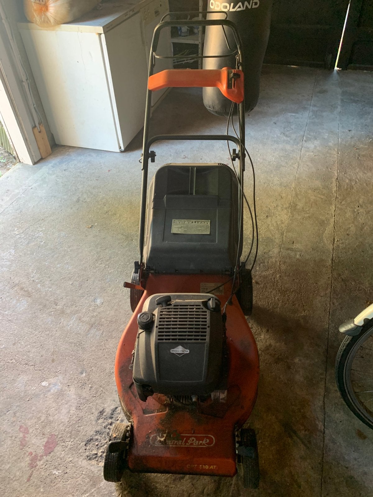 Grasmaaier benzine zelftrekker, Tuin en Terras, Grasmaaiers, Ophalen