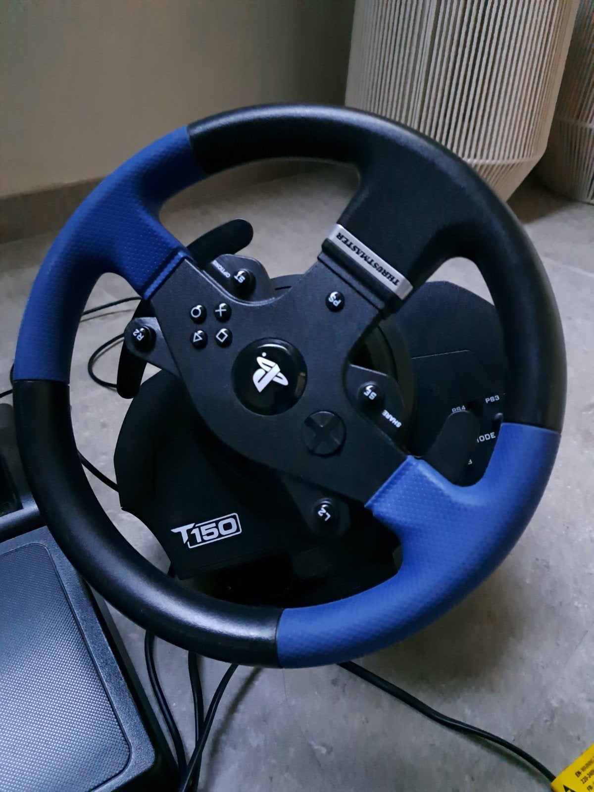 Thrustmaster T150 RS Force Feedback racestuur, Games en Spelcomputers, Spelcomputers | Sony Consoles | Accessoires, Ophalen of Verzenden