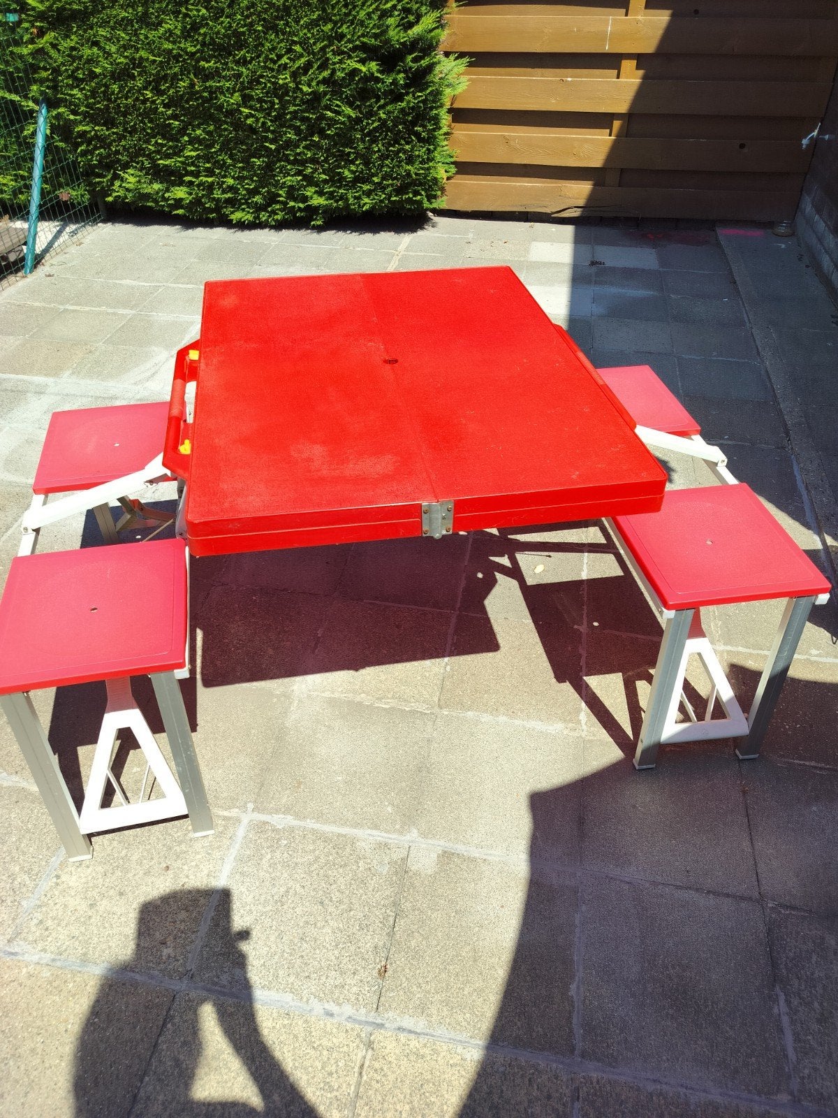 Picknicktafel, Ophalen, Gebruikt