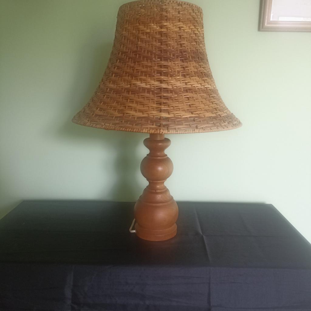 Lampe de table vintage du milieu du siècle, hêtre massif et, Enlèvement ou Envoi
