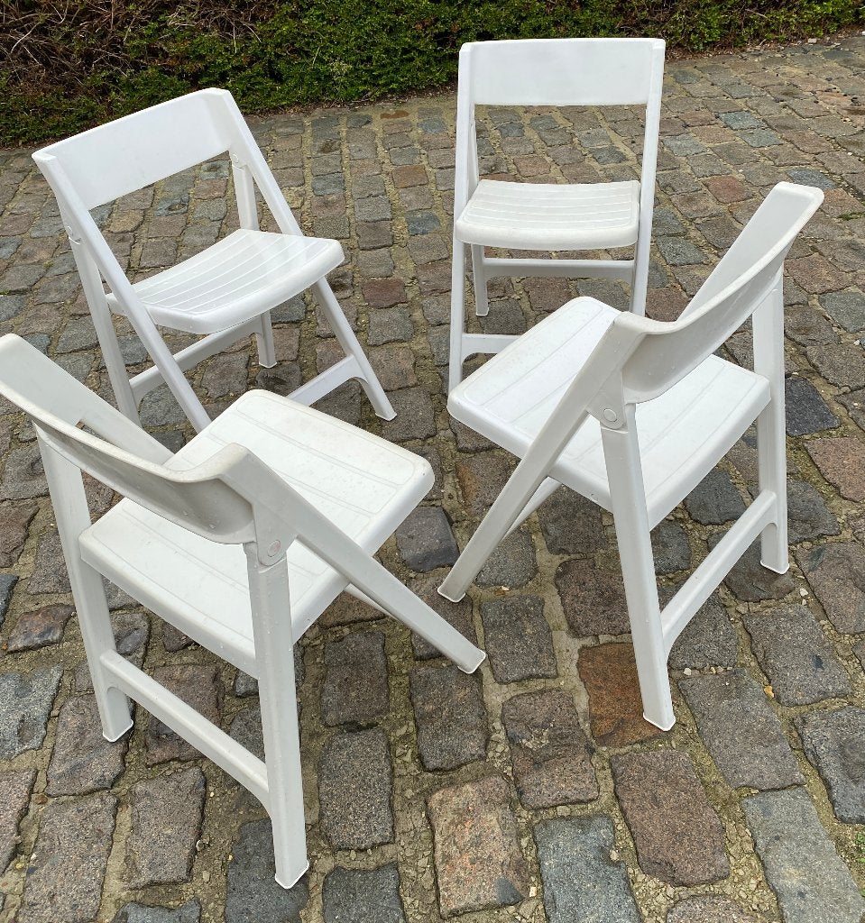 4 Witte Kunststof Klapstoelen – Stevig & Weerbestendig, Tuin en Terras, Ophalen, Gebruikt, Kunststof, Inklapbaar
