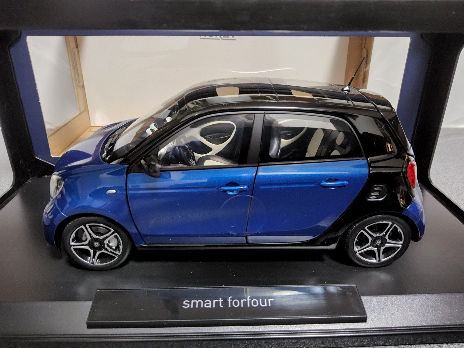 Smart Forfour 2015., Ophalen of Verzenden, Norev