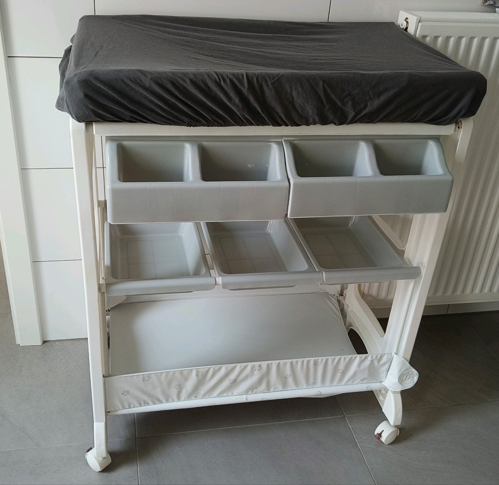 table a langer et baignoire, Enlèvement, Utilisé, Baignoire