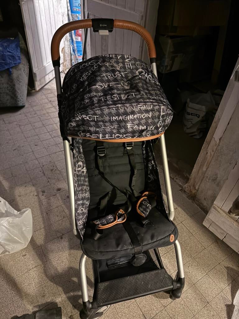 Duim Cybex, Ophalen, Zo goed als nieuw