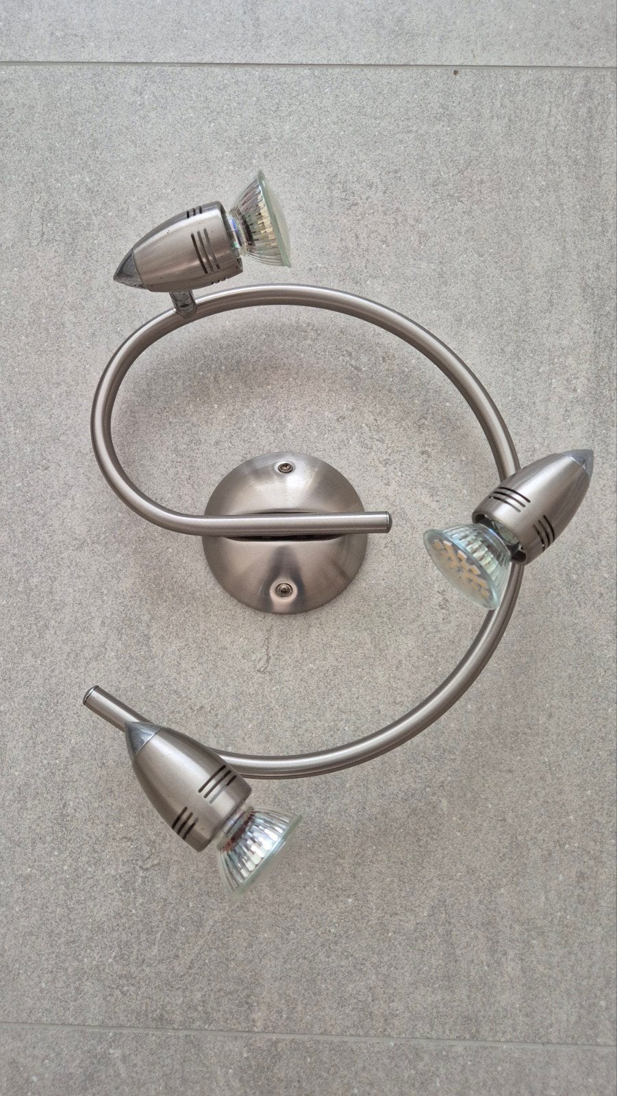 Luminaire led avec leds compris