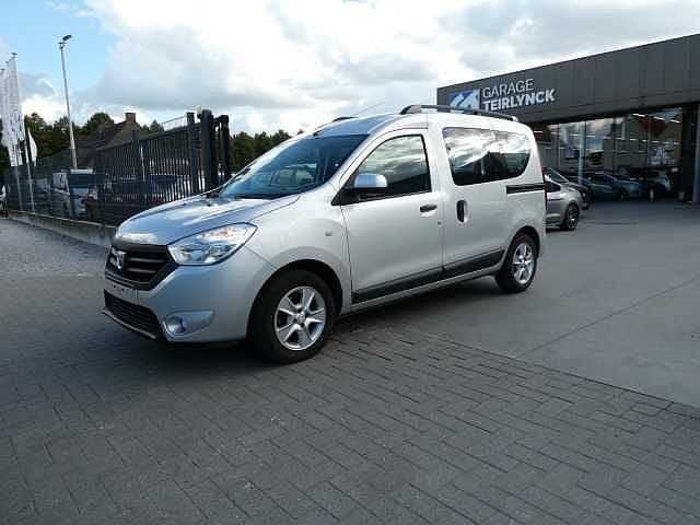 Dacia Dokker 1.2 i benzine 115pk 5pl Business Luxe '16, Autos, 1197 cm³, Achat, Euro 6, Boîte manuelle