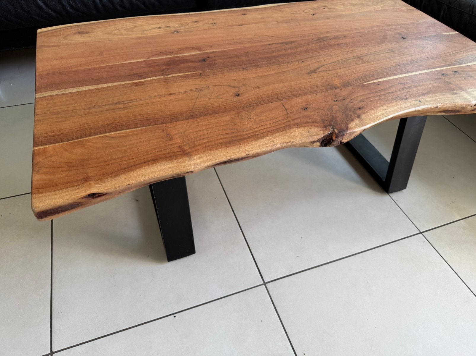 Salontafel massief hout weba, Huis en Inrichting, Ophalen, Zo goed als nieuw