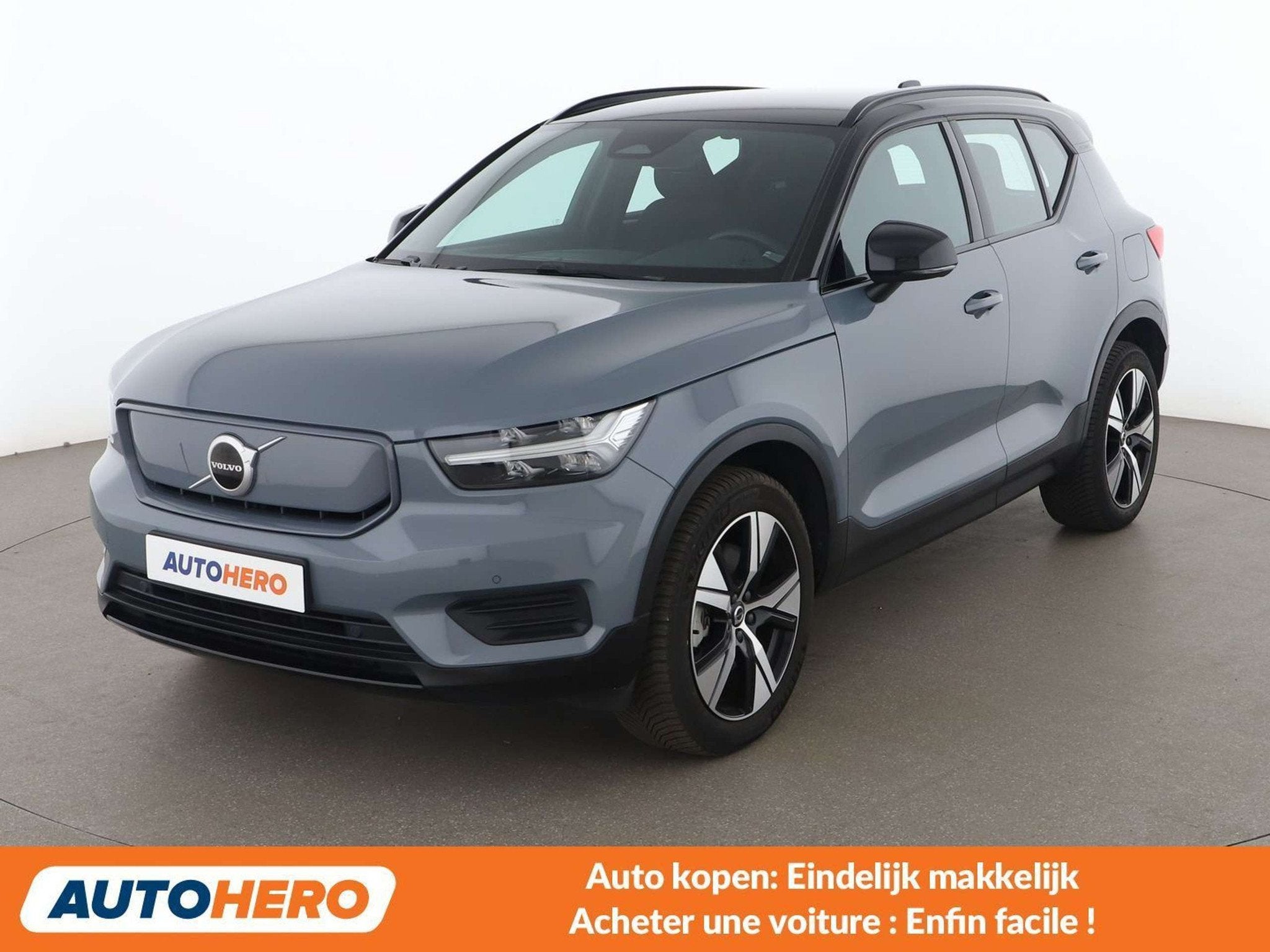 Volvo XC40 Recharge 170 kW Plus 2WD (bj 2022, automaat), Auto's, Stof, Gebruikt, Zwart, 170 kW