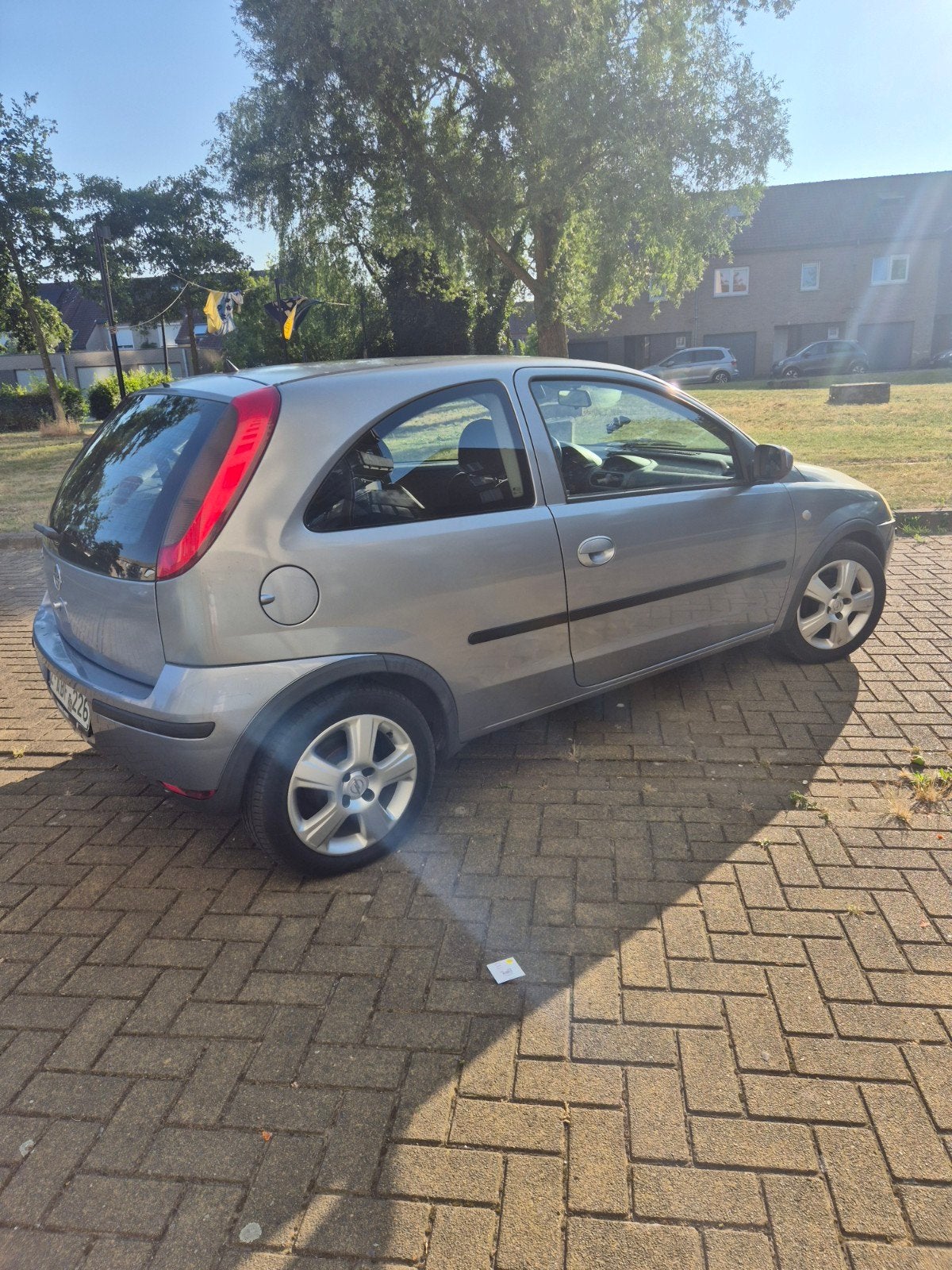 Opel Corsa 1.2 euro 4 Essence AUTOMATIQUE 130.000 km, Autos, Opel, Argent ou Gris, Achat, Entreprise, Rétroviseurs électriques