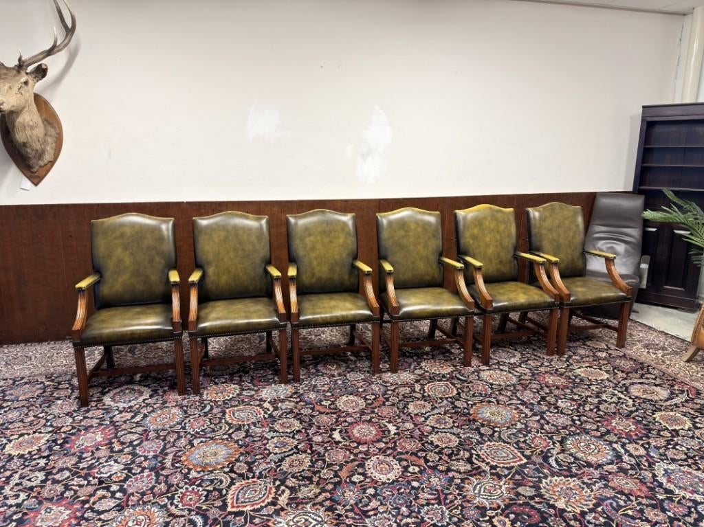 Set Klassiek Engelse Chesterfield Stoelen, Antiek en Kunst, Antiek | Kantoor en Zakelijk, Ophalen