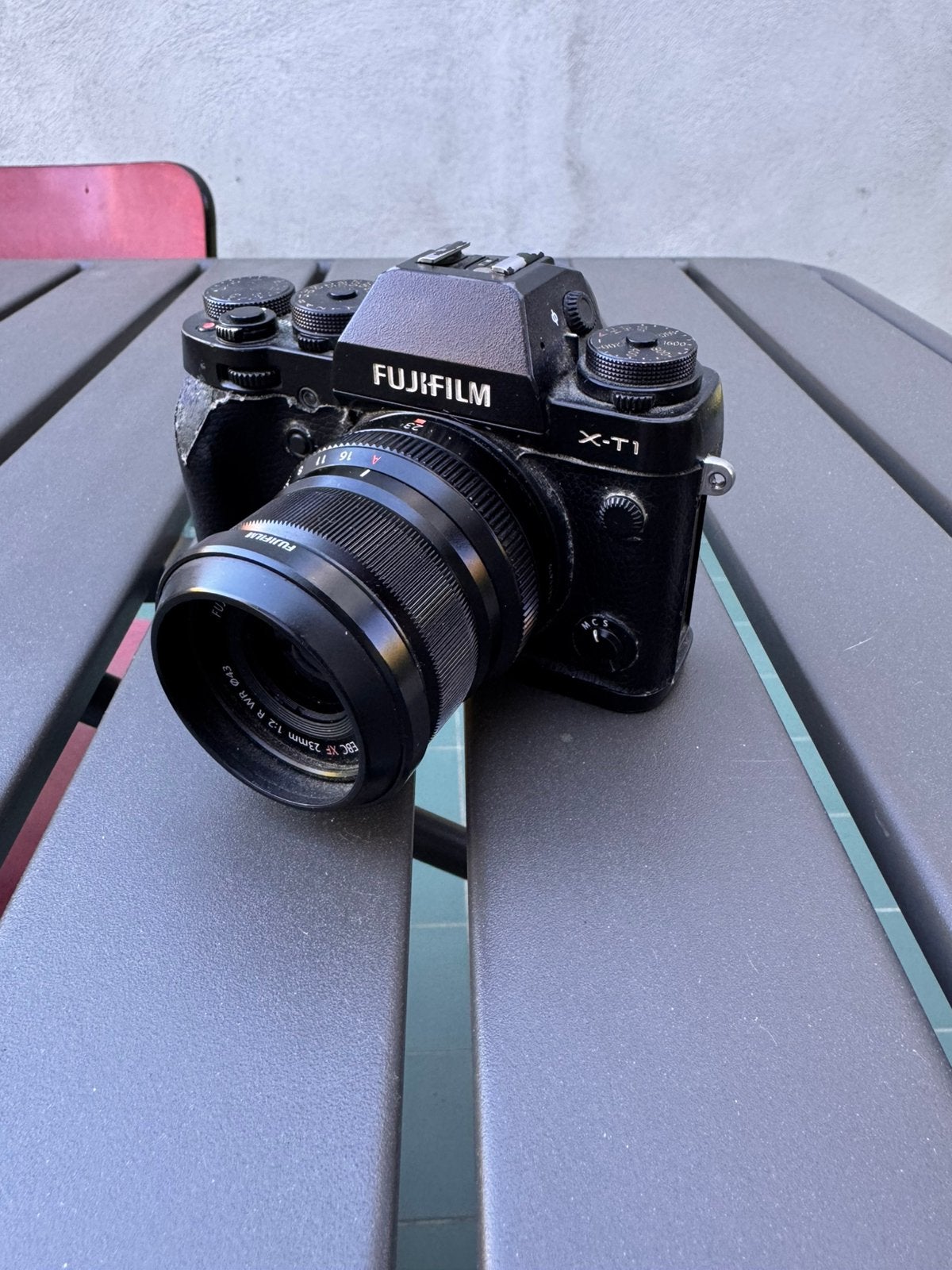 Fujifilm X-T1 en 23mm f2, TV, Hi-fi & Vidéo, Enlèvement ou Envoi, Utilisé, Fuji