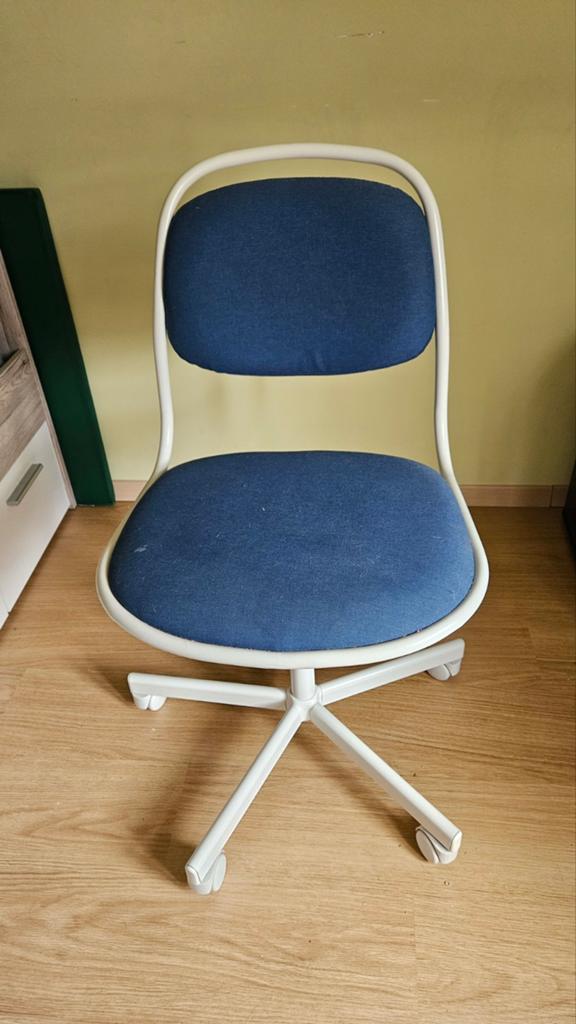 Blauw witte bureaustoel ikea, Huis en Inrichting, Bureaustoelen, Ophalen, Blauw, Bureaustoel