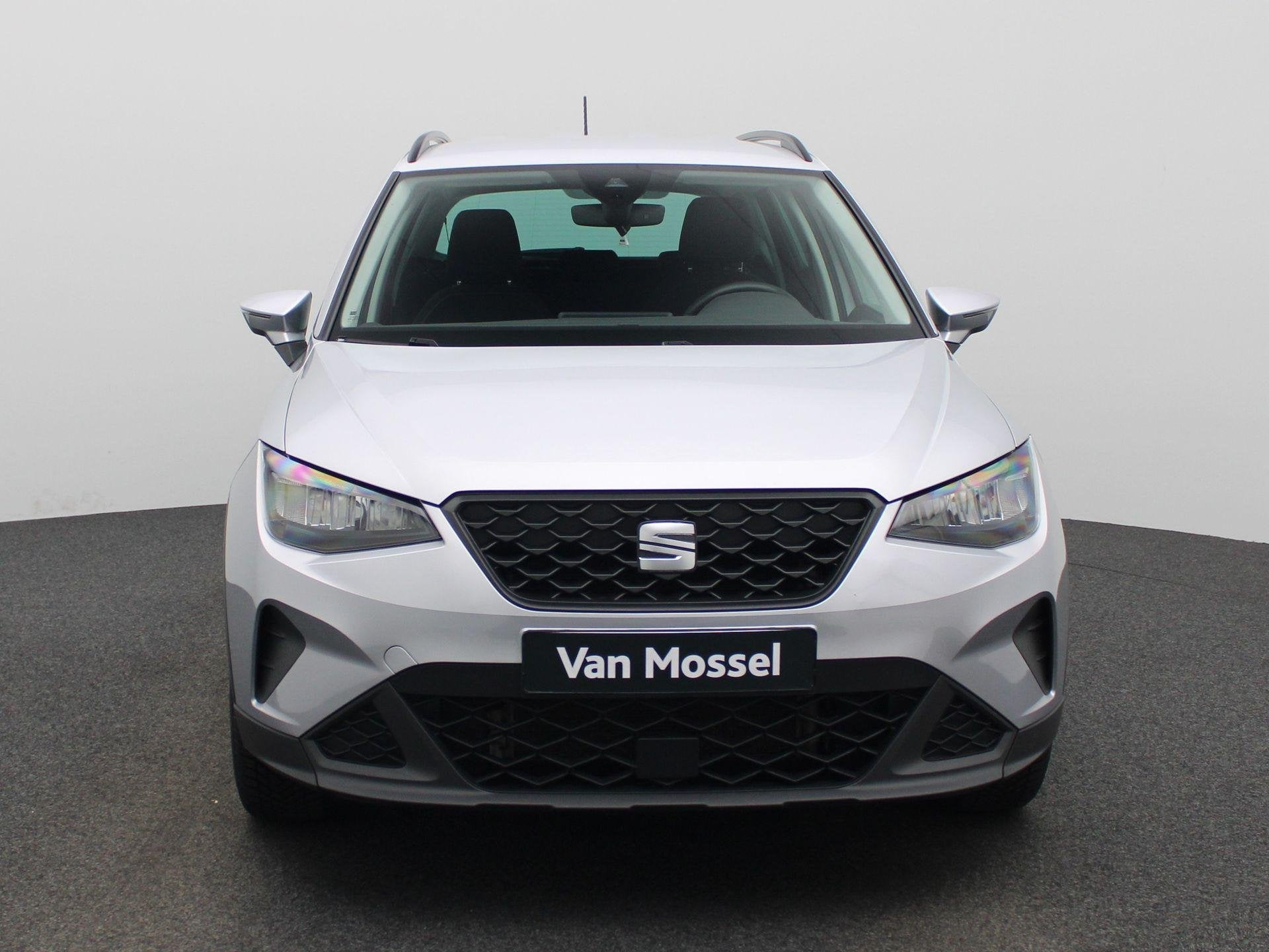 SEAT Arona 1.0 TSI 70kW Move, 121 g/km, Argent ou Gris, Achat, Arona