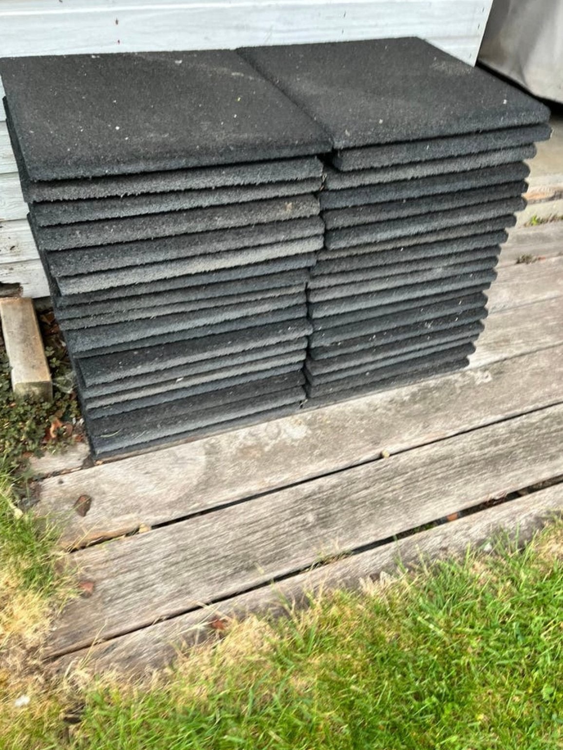 38 zwarte rubberen tegels, Jardin & Terrasse, Terrasses, Enlèvement, Utilisé, Synthétique