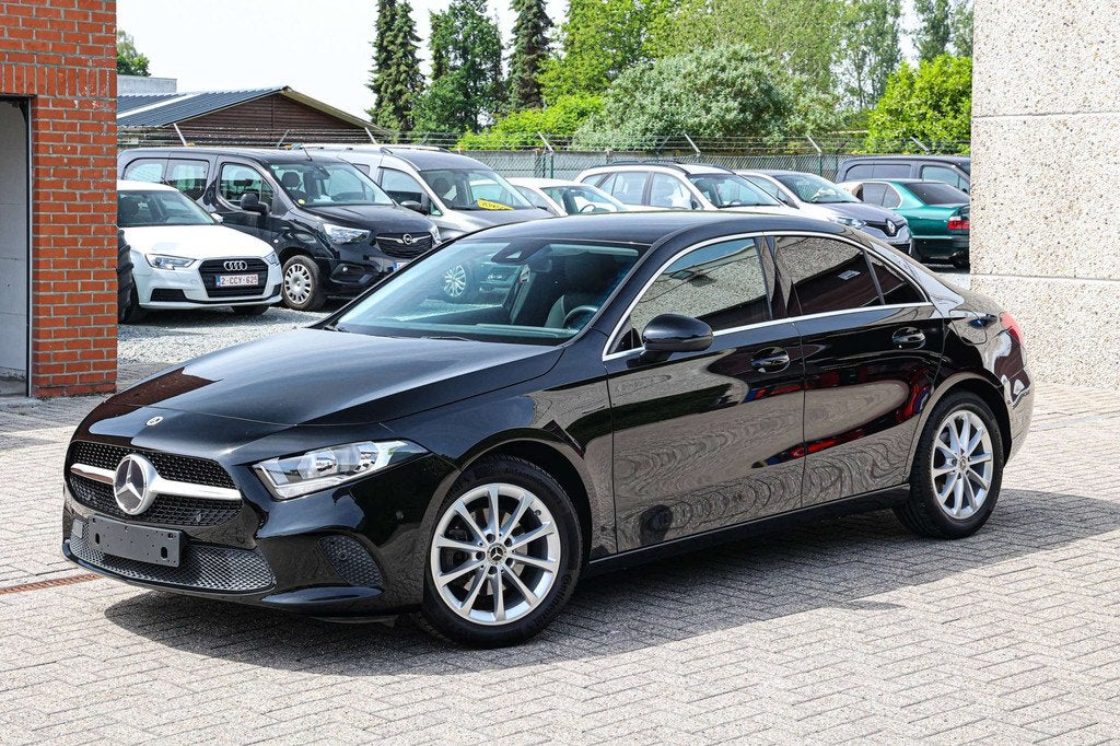 Mercedes-Benz A-Klasse 180 ACHTERUITRIJCAMERA*PARKEERSENSORE, Achat, Euro 6, Entreprise, Boîte manuelle