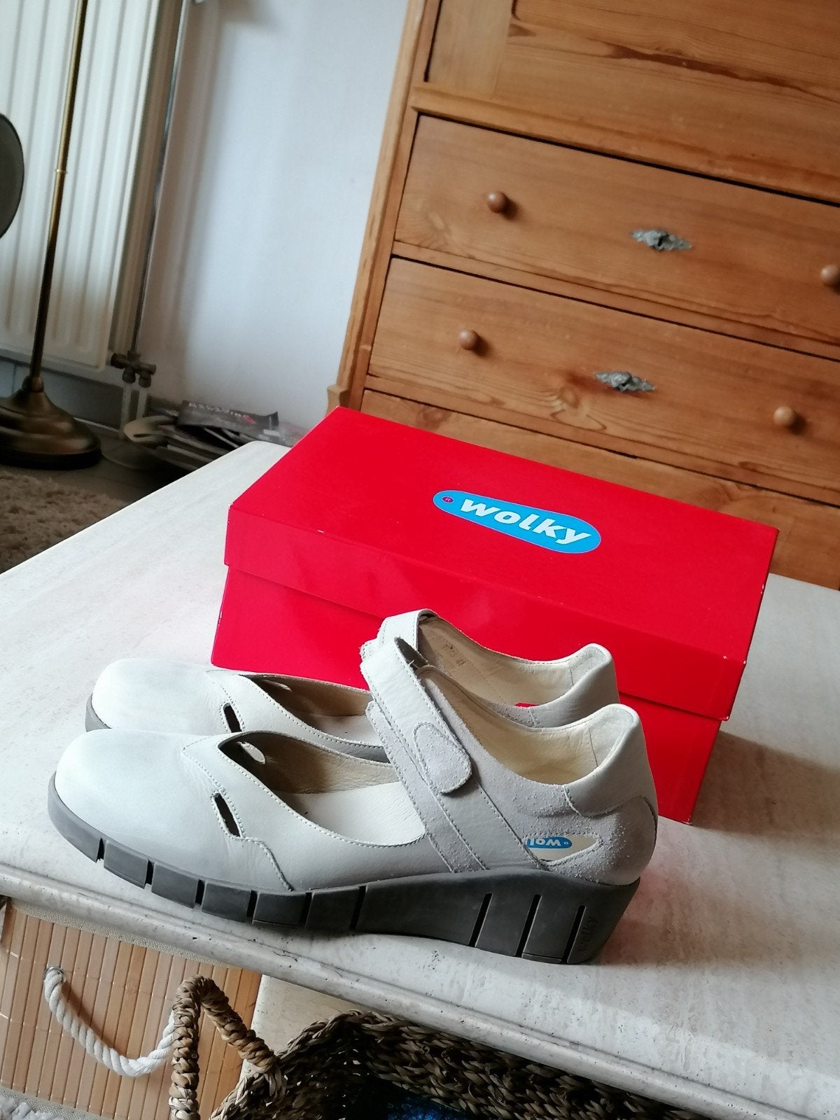 Wolky schoenen maat 41 Charlotte Québec, Kleding | Dames, Wolky, Wit, Ophalen of Verzenden, Zo goed als nieuw