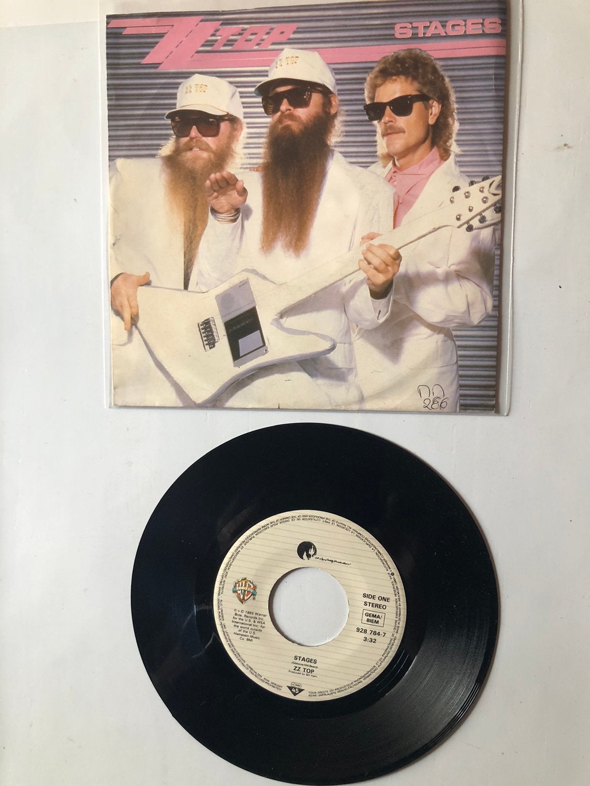 ZZ Top : stages ( 1985; NM), Verzenden, Zo goed als nieuw