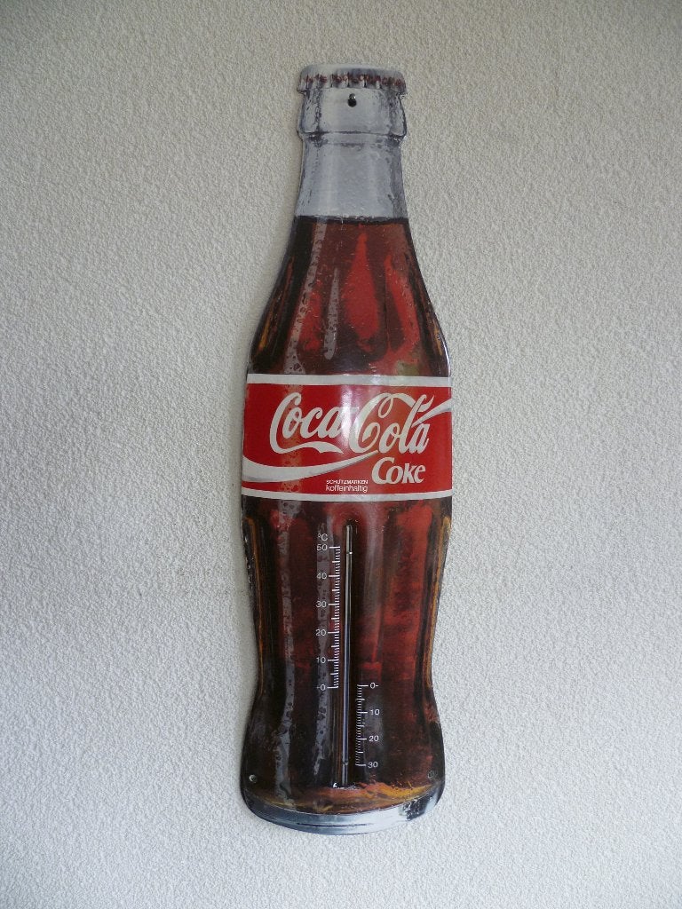 EMAILLE RECLAME THERMOMETER FLESJE"COCA COLA''JAREN 80/90, Verzamelen, Ophalen of Verzenden, Zo goed als nieuw, Reclamebord