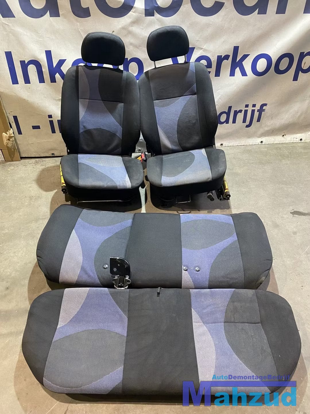 OPEL CORSA B 5 deurs interieur voorstoel bank 1993-2000, Auto-onderdelen, Gebruikt, Opel Automobile GmbH, Kontakt@opel-infoservice.de