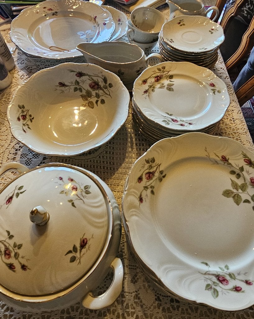 Servies Porselein Rose Mousse Porcelaine Ivoire, Enlèvement, Utilisé, Porcelaine, Service complet