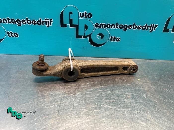Draagarm onder rechts-voor van een Fiat Bravo (Bravo 07-), Gebruikt, -, -, Ophalen of Verzenden