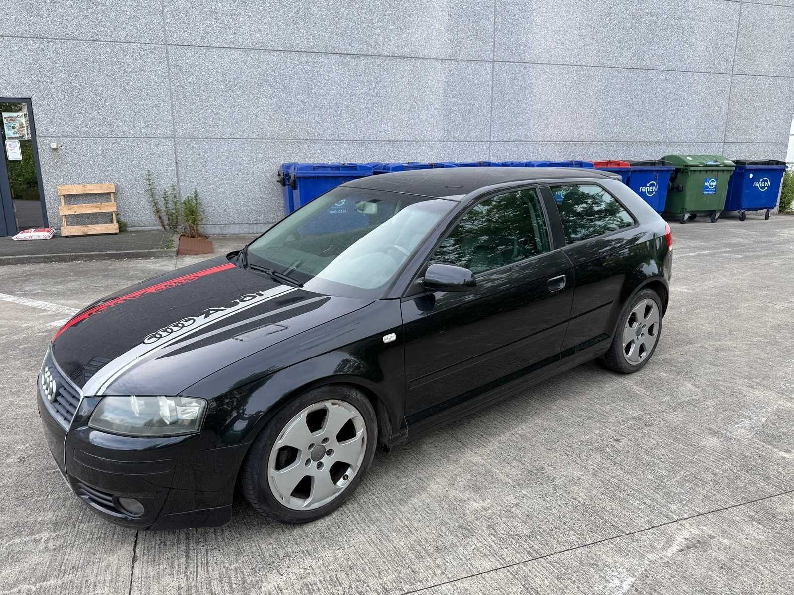 AUDI - 2004 - A3 - Personenauto, Gebruikt, Bedrijf, Diesel, Overige carrosserie
