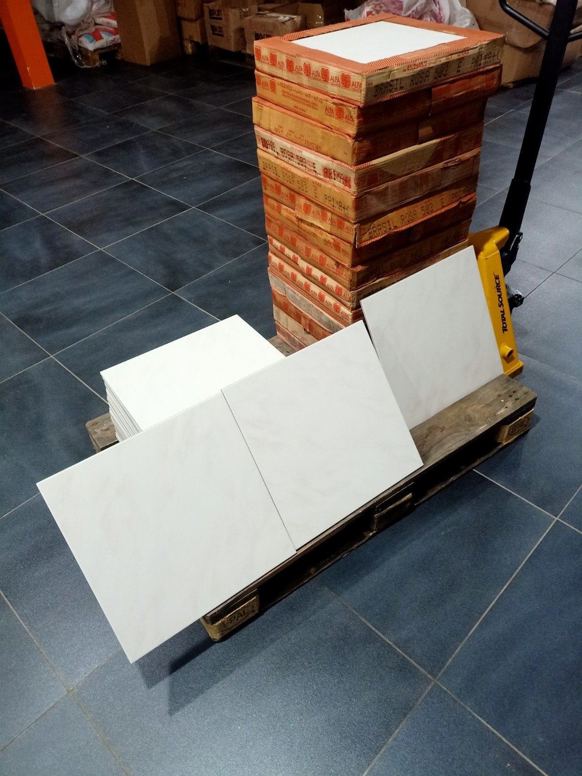 Carreaux céramiques ALFA - Italie - 45,2x45,2
Brésil, Enlèvement