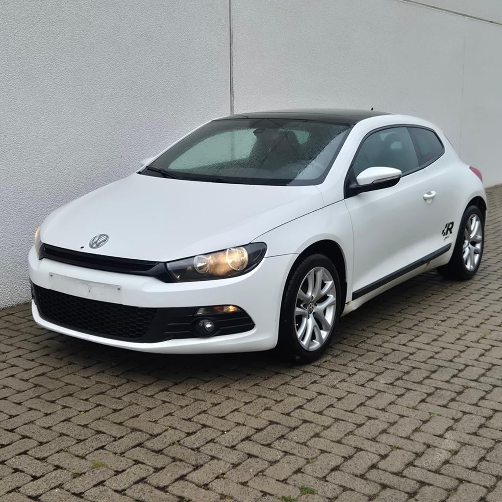 VW Scirocco 2.0TDI 140PK - 2010, Autos, Particulier, Achat, Scirocco