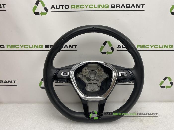 Volant d'un Volkswagen Golf, -, 3 mois de garantie, Utilisé, -