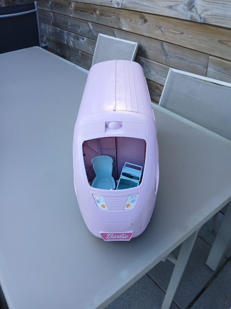 BARBIE CAMPER, Ophalen, Barbie