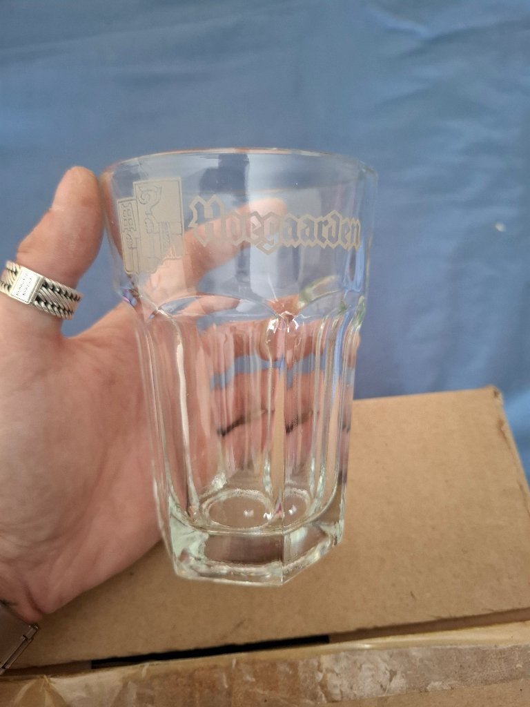 6 hoegaarden glazen, Ophalen of Verzenden, Nieuw, Glas of Glazen, Overige merken
