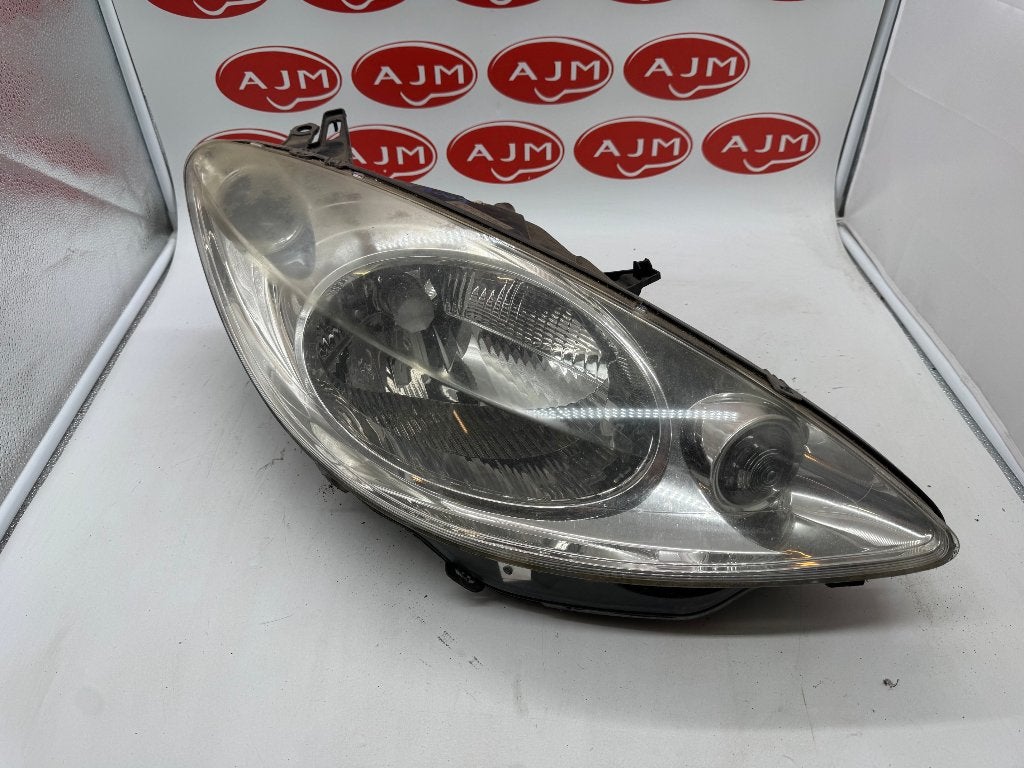 Phare avant droit Peugeot 1007, Autos : Pièces & Accessoires, Enlèvement, Utilisé, Peugeot