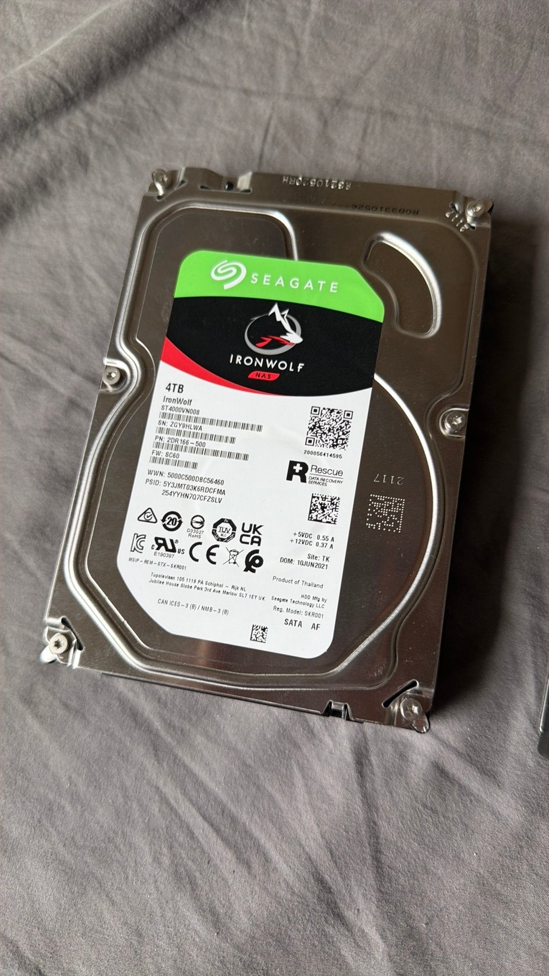 Disques dur NAS 4To Seagate IronWolf, Informatique & Logiciels, Disques durs, Comme neuf, NAS, Enlèvement