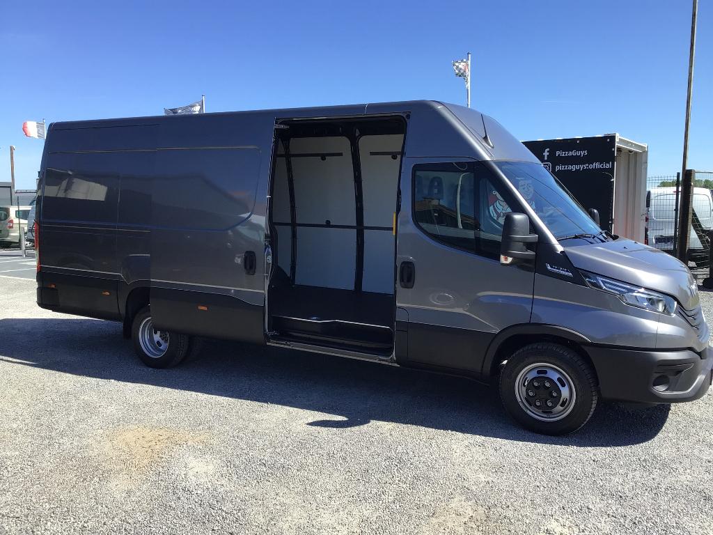 iveco daily l4h2 30hdi 210pk automaat 2026 dubbel wielen, Autos, Argent ou Gris, Achat, Euro 6, Entreprise