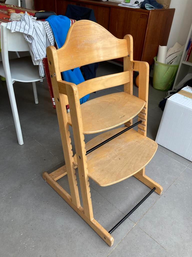 Evoluerende kinderstoel, Kinderen en Baby's, Kinderstoelen, Ophalen, Gebruikt, Meegroeistoel, Gordel(s)
