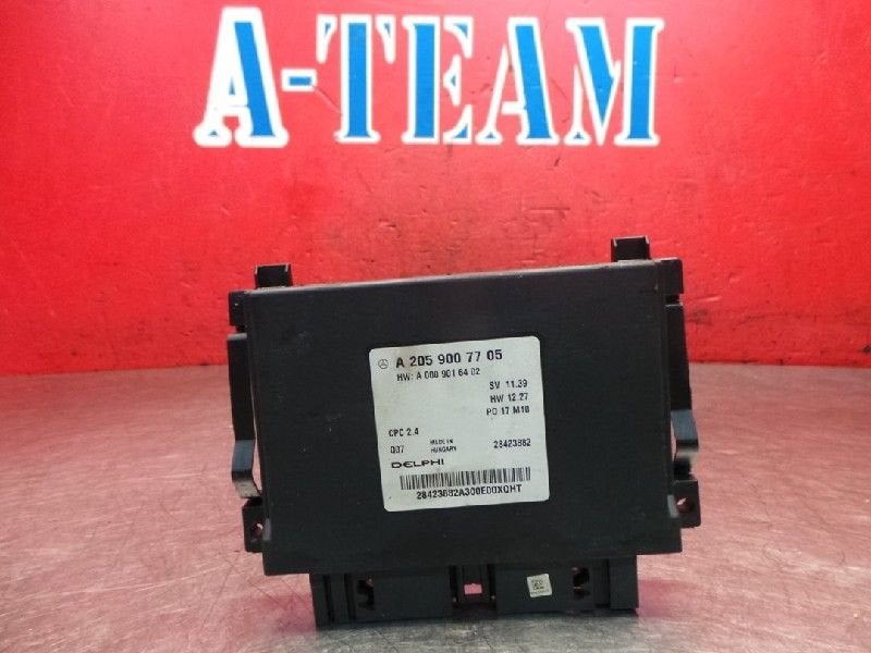 COMPUTER DIVERSEN Mercedes-Benz C (W205) (01-2013/06-2021), Gebruikt, Mercedes-Benz, Dialog.mb@mercedes-benz.com, Mercedes-Benz AG