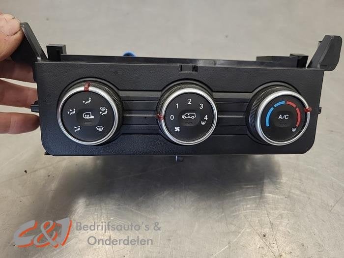 Airco bedieningspaneel van een Mercedes Citan, Gebruikt, -, Ophalen of Verzenden, -