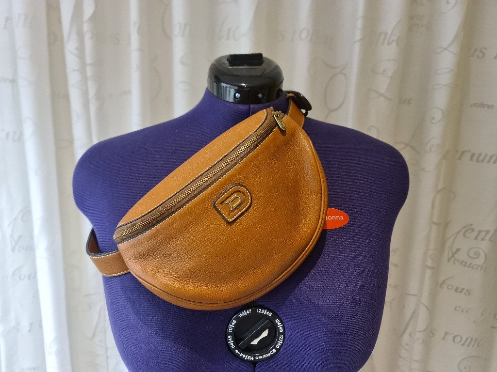 Delvaux musette, Ophalen of Verzenden, Gebruikt, Bruin, Overige typen