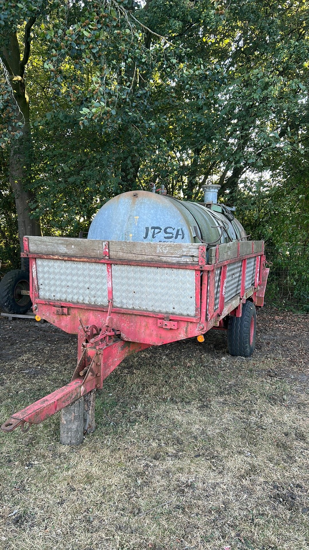 Landbouwmateriaal te koop, Ophalen