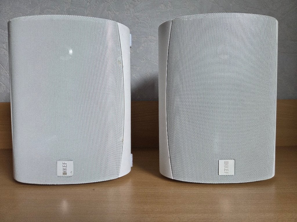 Kef Ventura 5,  witte outdoor speakers, Ophalen, Stereo speakers, Gebruikt, 60 tot 120 watt