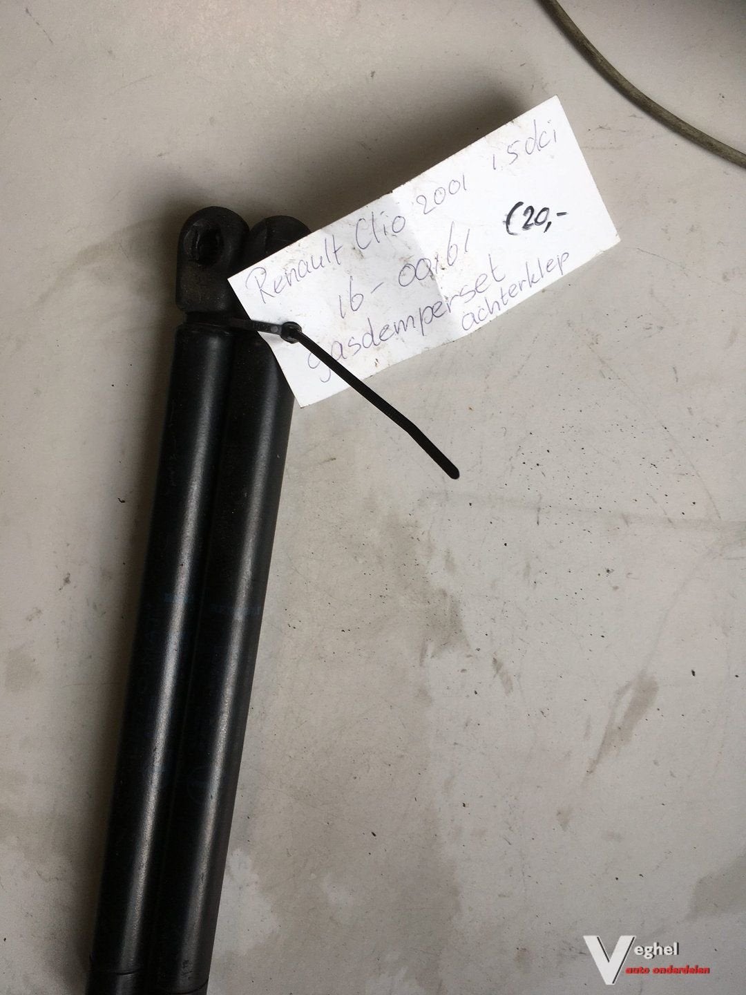 Renault Clio '01 Gasverenset achterklep, Gebruikt, -, -, Ophalen of Verzenden
