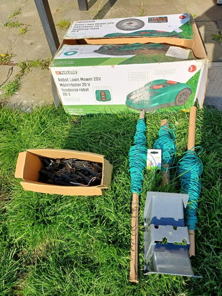 Tondeuse à gazon robotisée Parkside 20 V/avec batterie, 20 à 25 cm, Comme neuf, Parkside, Enlèvement