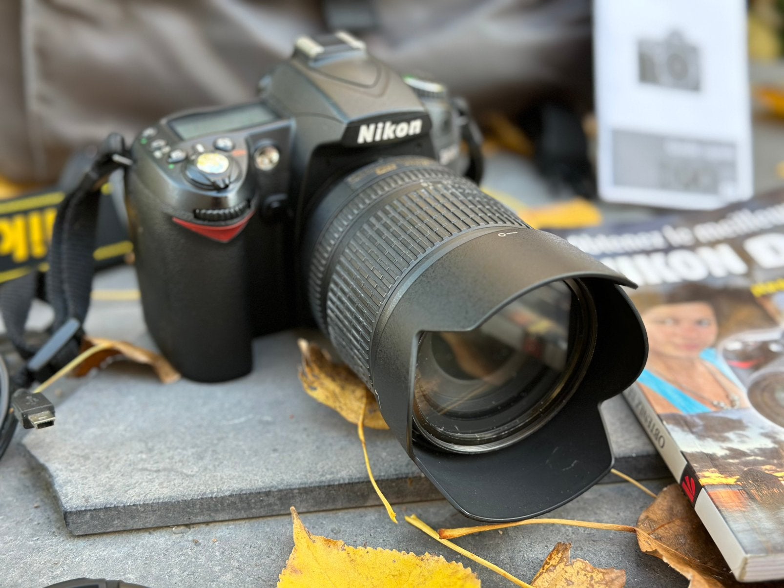NIKON D90 + accessoires ÉTAT NEUF !!, TV, Hi-fi & Vidéo, Appareils photo numériques, Enlèvement ou Envoi, Comme neuf, Batterie