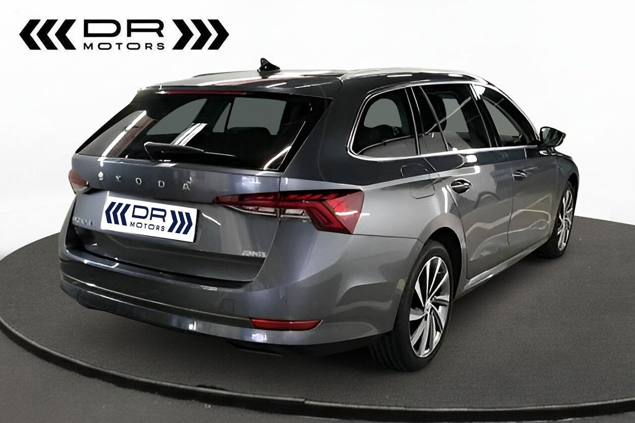 Skoda Octavia COMBI - 1.5 TSI - CAMERA - CARPLAY, Auto's, Skoda, 0 kg, 0 cilinders, 0 kg, Bedrijf
