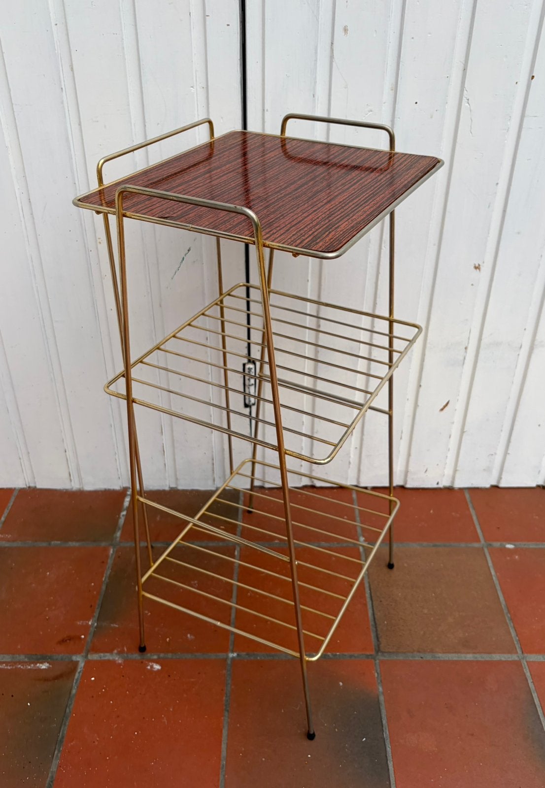 Porte-revues/ table d’appoint vintage, Enlèvement, Utilisé, Bois