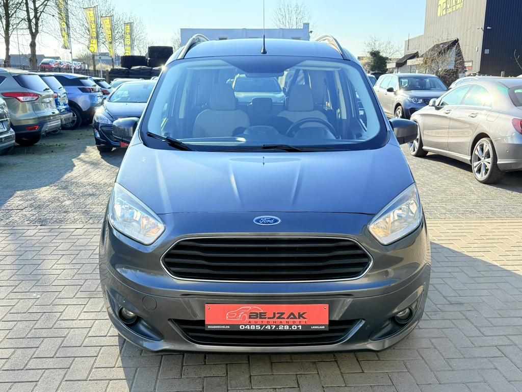Ford tourneo courier 1.0i 133.000km 1j Garantie, Auto's, Ford, Voorwielaandrijving, Monovolume, Bedrijf, Handgeschakeld