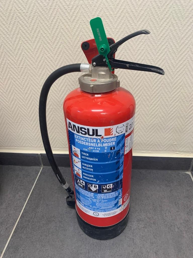 Extincteur à poudre ANSUL 6kg, Enlèvement, Comme neuf, Extincteur