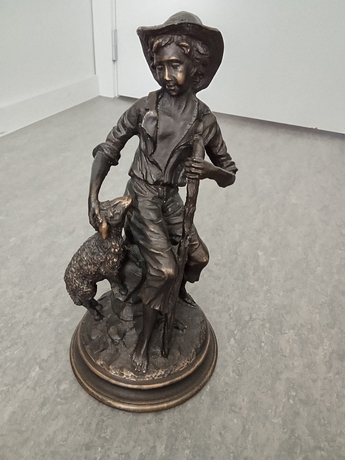 Statue en fer en bronze, Enlèvement ou Envoi