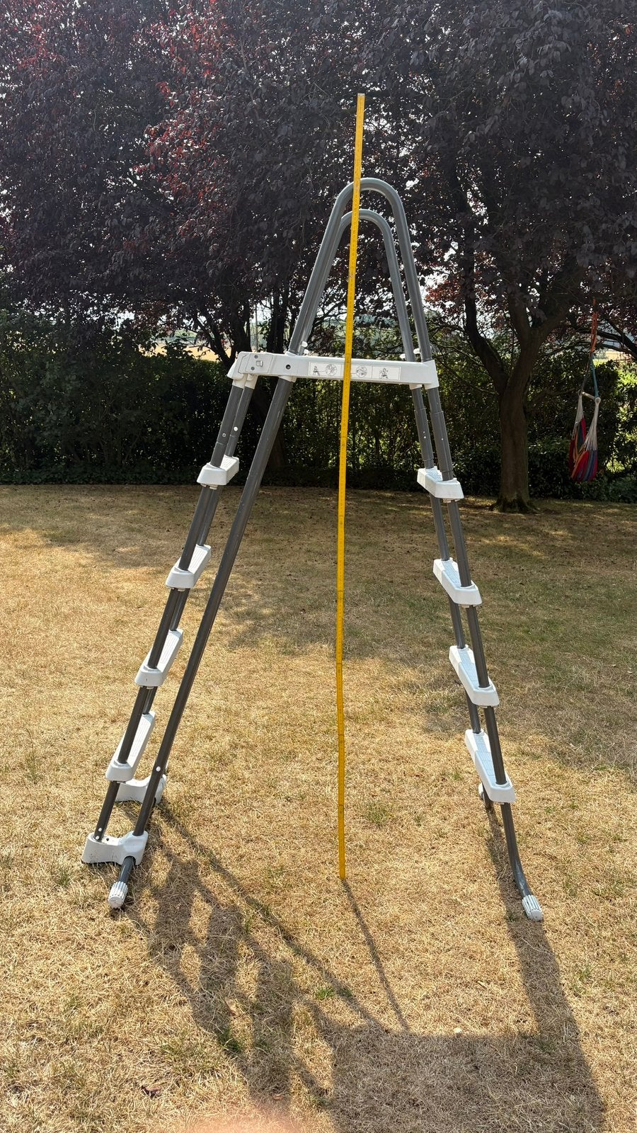 Trapladder zwembad, Ophalen, Zo goed als nieuw