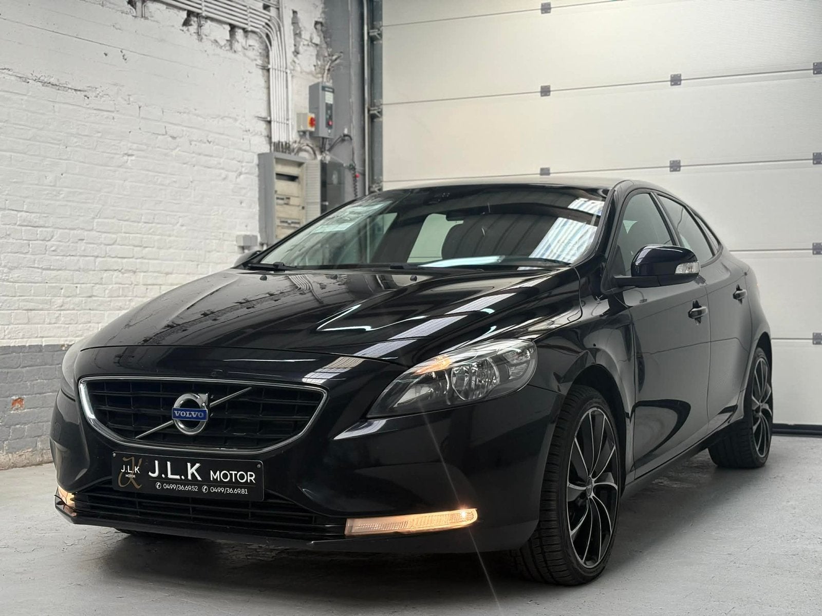 Volvo V40 1.6D / 2015 / Diesel / Euro 5, Cuir, Euro 5, Entreprise, Boîte manuelle